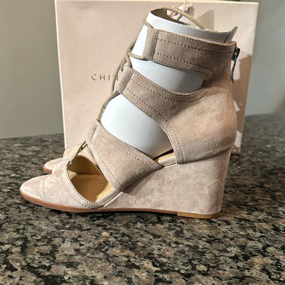 Chinese Laundry Raja Kid Suede lace wedge sandal NIB 9 - Picture 6 of 12